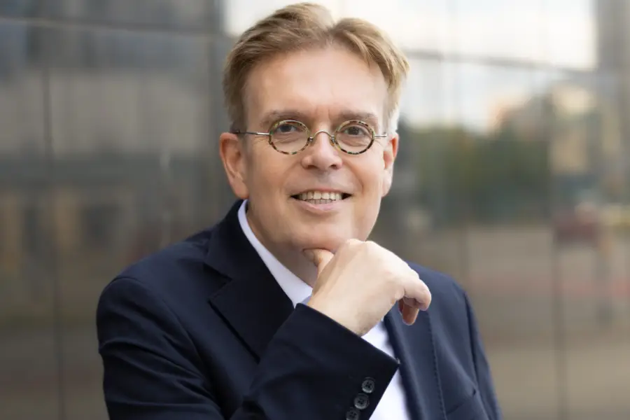 Rechtsanwalt Michael Horak Hannover Stuttgart Wien Zürich Anwalt